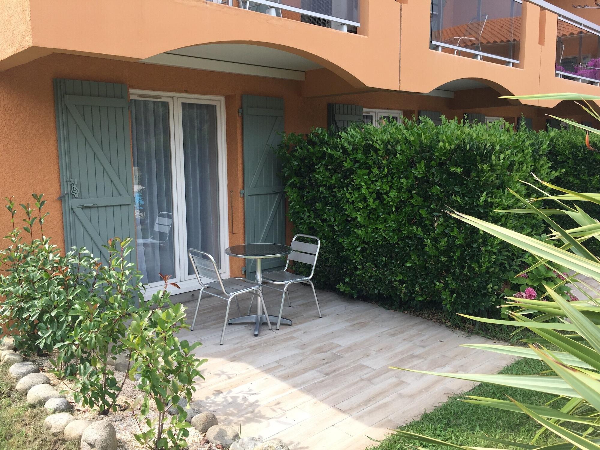 Best Western Le Vauban 普拉德 外观 照片