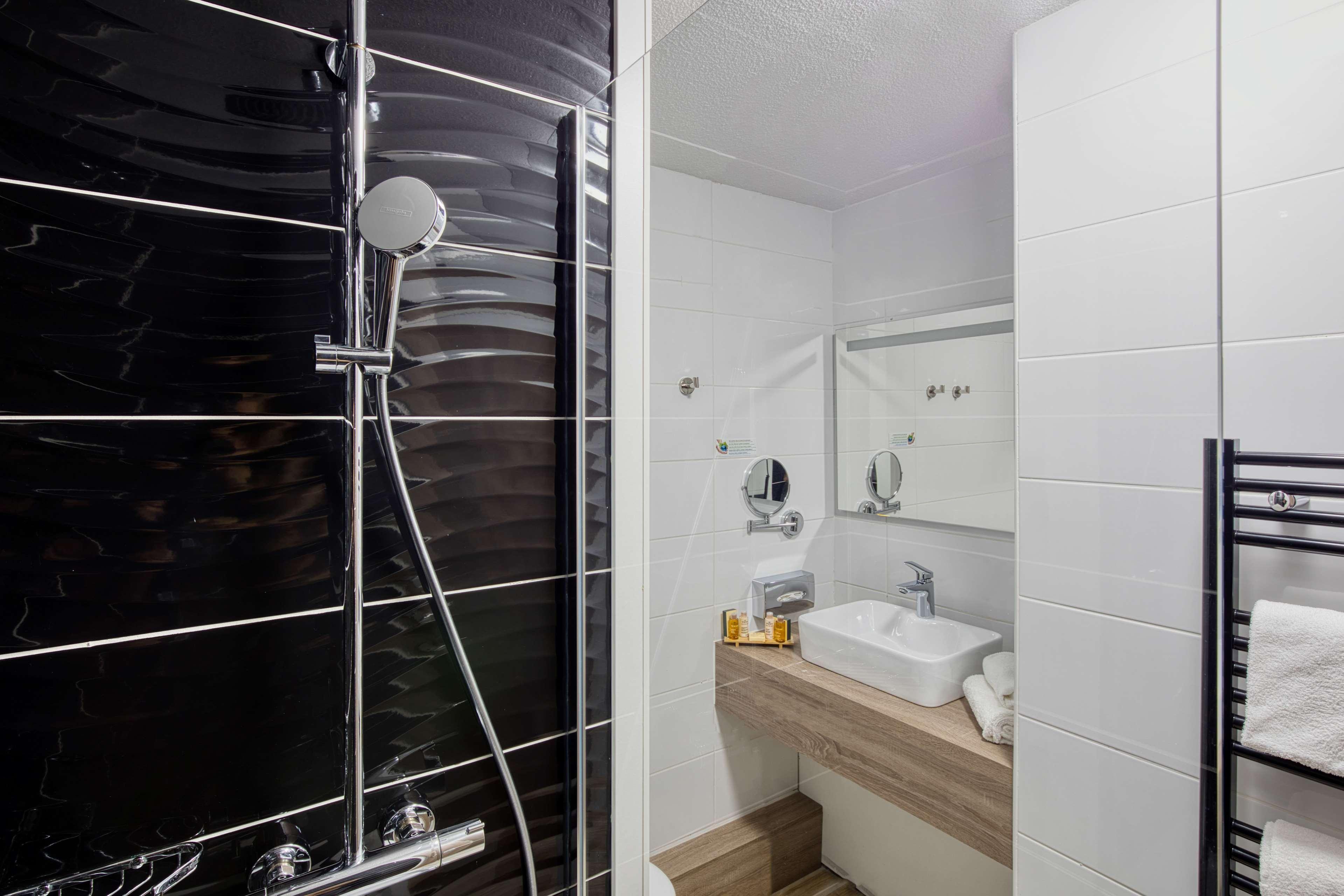 Best Western Le Vauban 普拉德 外观 照片