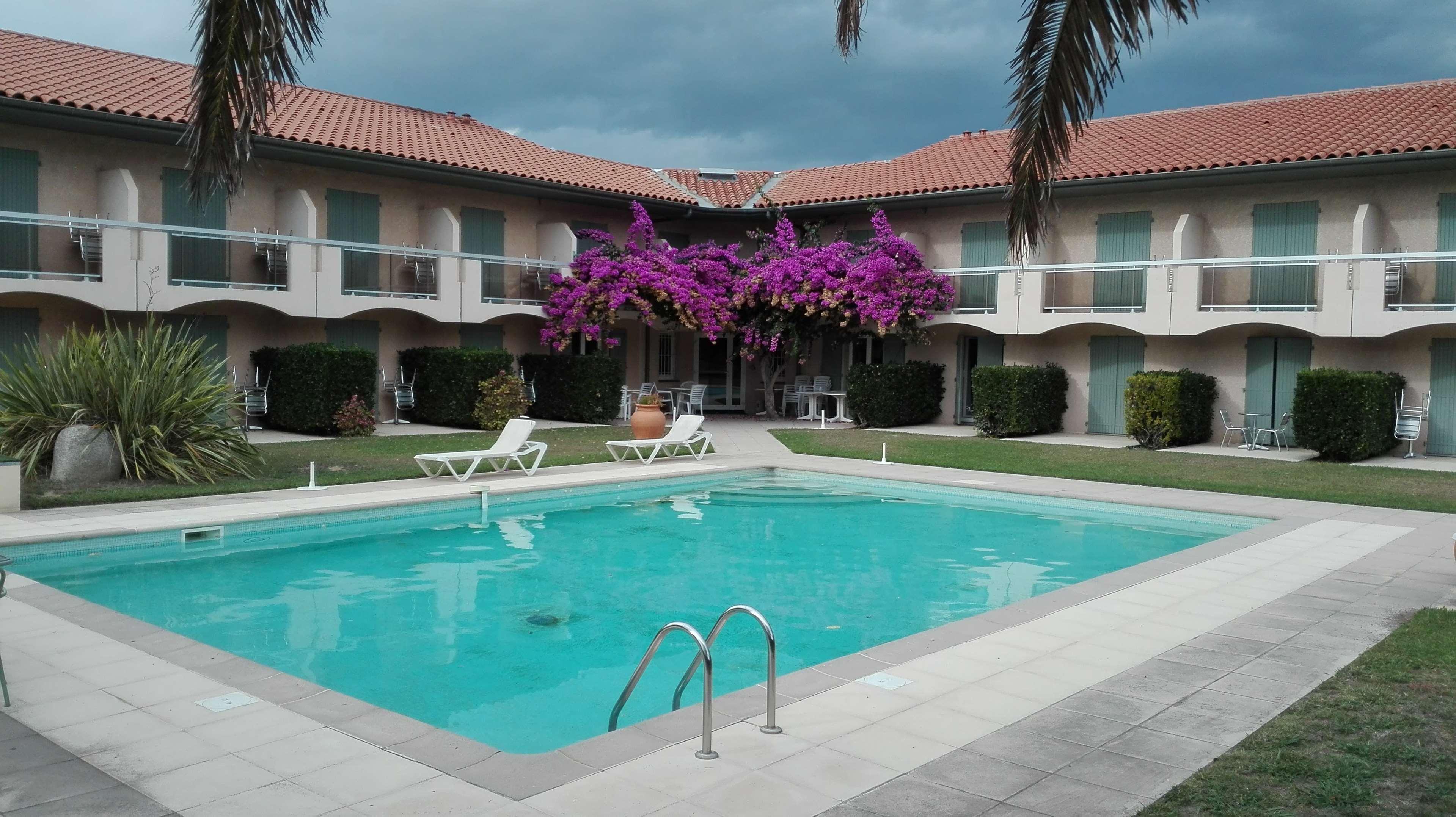 Best Western Le Vauban 普拉德 外观 照片